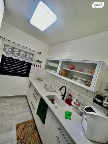 דירה, יוסף ברץ, נאות רחל, חולון