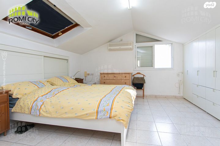 גג/ פנטהאוז, ראול ולנברג 8, רמת אשכול, חיפה