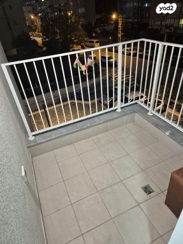 דירה, מעפילי אגוז 33, תל אביב יפו