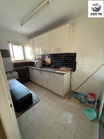 יורדי הסירה 