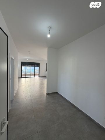 דירה, נווה דוד רמז, רעננה