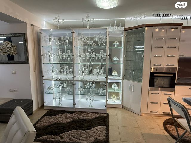 דירה, נתניה