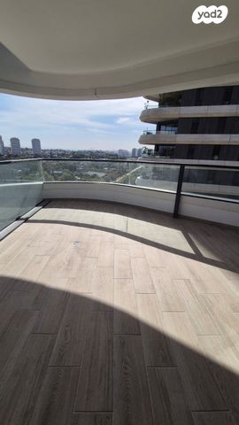 דירה, נאות אריאל שרון, קרית אונו