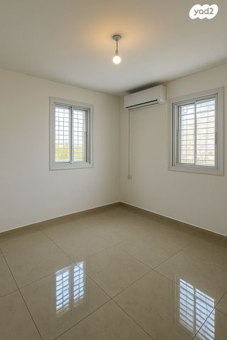 דירה, דרך משה דיין, נווה ברבור, כפר שלם מערב, תל אביב יפו