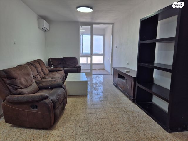 דירה, יהודה בורלא, רמות רמז, חיפה