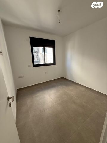 דירה, רעננה