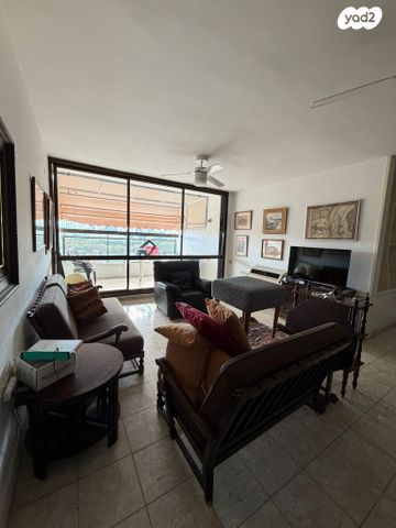 אורי צבי גרינברג 7