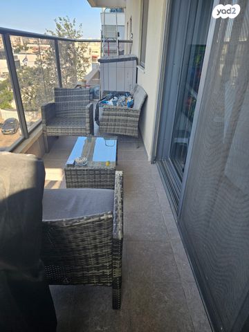 דירה, חיים סירני, נווה רמז, חולון