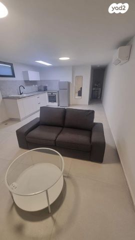 יחידת דיור, נאות רבין, יבנה