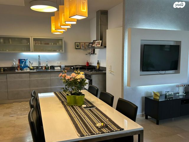 דירה, שדרות לוי אשכול, הגוש הגדול, רמת אביב החדשה, נופי ים, תל אביב יפו