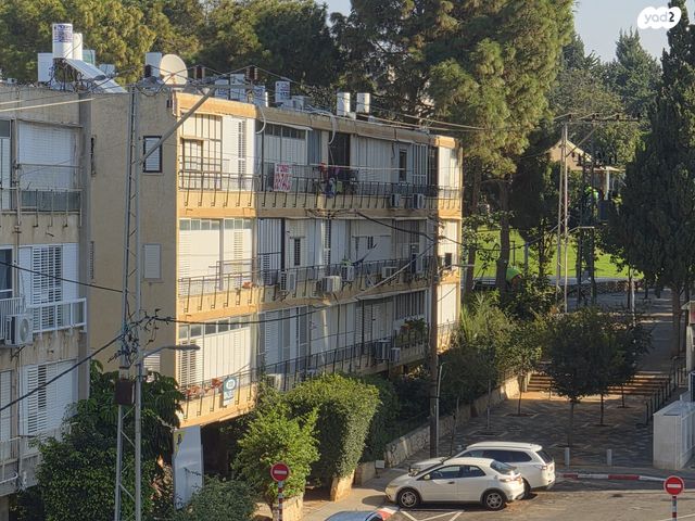 דירה, קלוזנר, לב העיר, בת ים