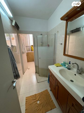 דירה, בעל שם טוב, רמת גן