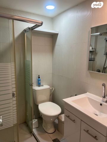 יחידת דיור, צופית עלית, אילת