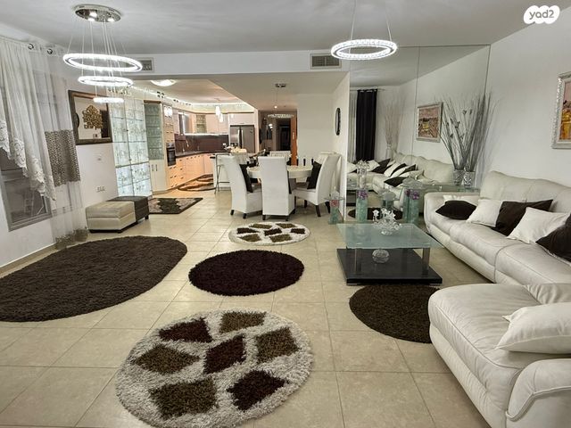 דירה, נתניה