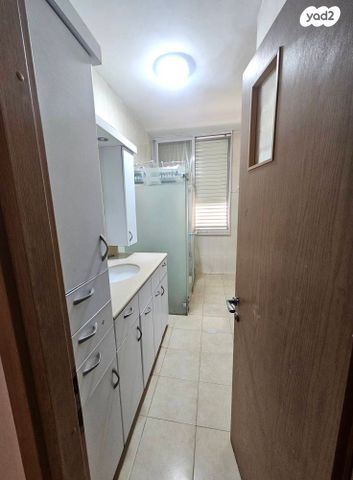 דירה, מרום נווה, רמת יצחק, רמת גן