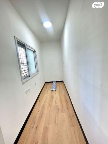 דירה, א.ד. גורדון, צפון מערב מרכז העיר, נתניה