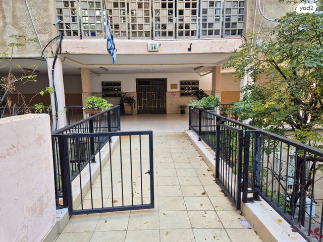 יהודה בורלא 