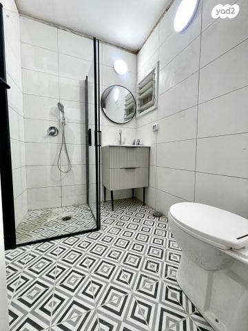 דירה, א.ד. גורדון, צפון מערב מרכז העיר, נתניה