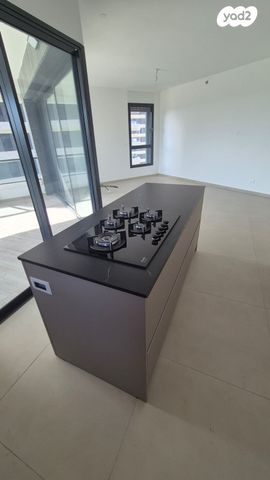 דירה, נאות אריאל שרון, קרית אונו