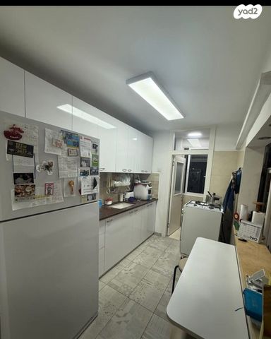 דירה, דרך בן גוריון, אזור