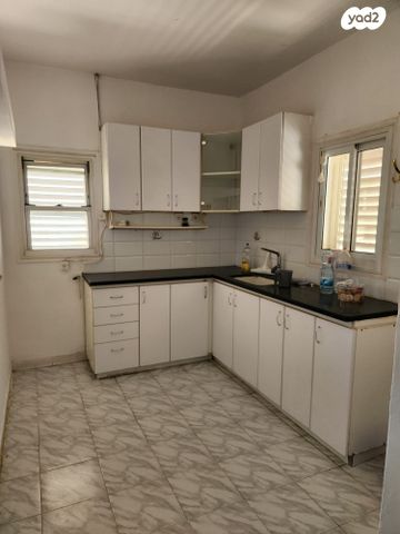 אביגדור עשת 10