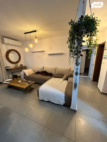 דירה, תאנה 50, החורש, חריש