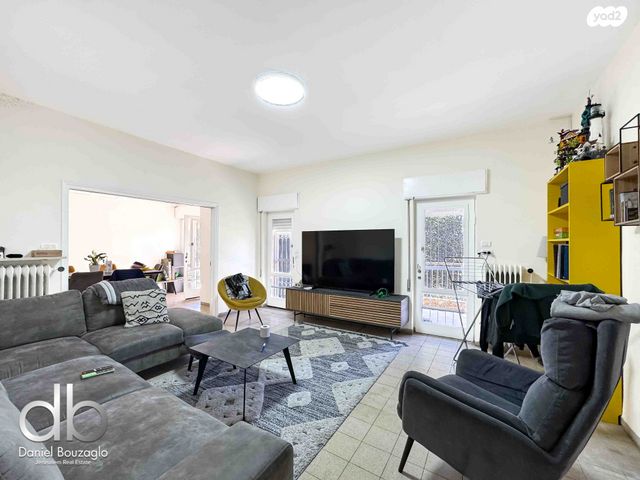 דירה, התיבונים, רחביה, ירושלים