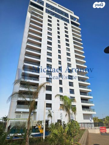 דירה, אלמוג 1, חוף הזהב, נתניה