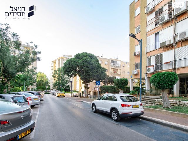 דירה, התחייה, נאות שושנים, חולון