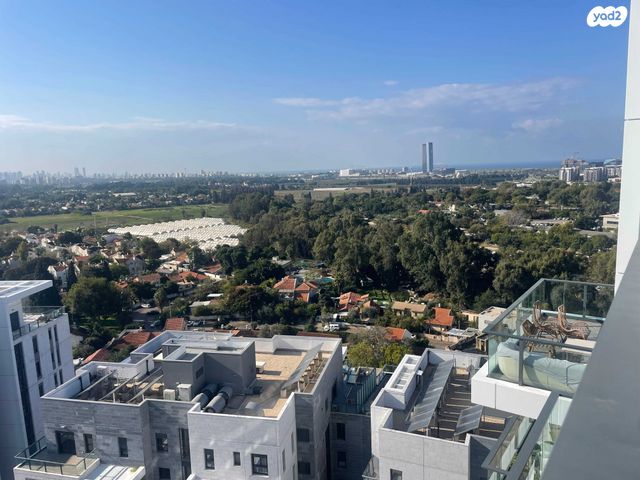גג/ פנטהאוז, בר כוכבא, הרצליה