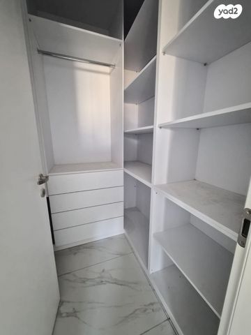 דירה, החשמונאים, לב העיר, בת ים