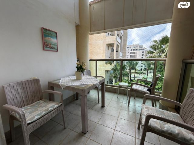 דירה, נתן אקסלרוד, הגוש הגדול, רמת אביב החדשה, נופי ים, תל אביב יפו