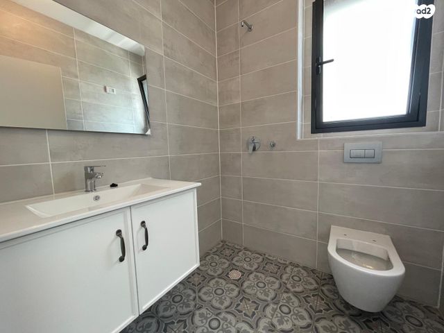 דירה, יונה וולך 7, גרין פארק החדשה, הוד השרון