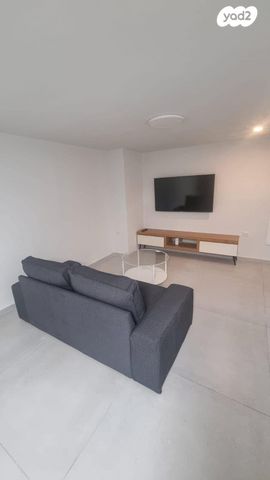 יחידת דיור, נאות רבין, יבנה