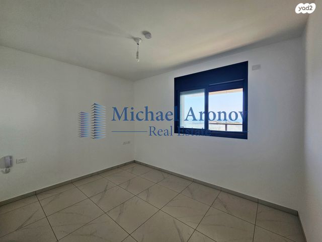 דירה, אלמוג 1, חוף הזהב, נתניה