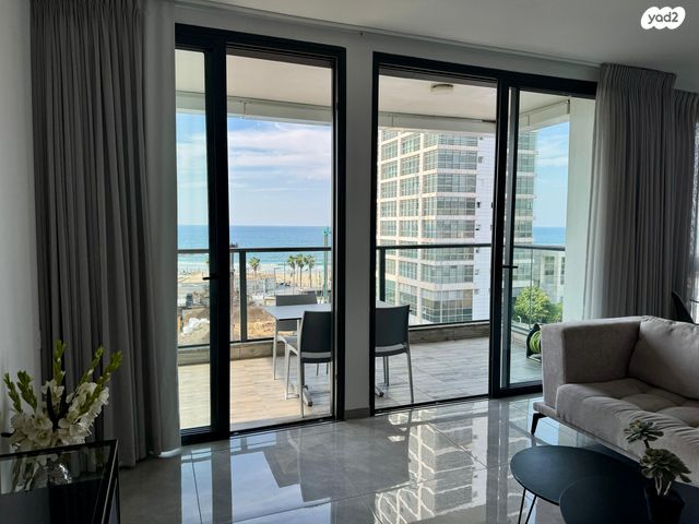 דירה, הירקון, כרם התימנים, תל אביב יפו