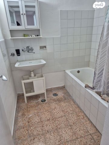 דירה, יהודה בורלא, רמות רמז, חיפה