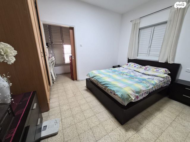 דירה, קלוזנר, לב העיר, בת ים