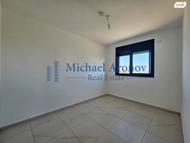 דירה, אלמוג 1, חוף הזהב, נתניה