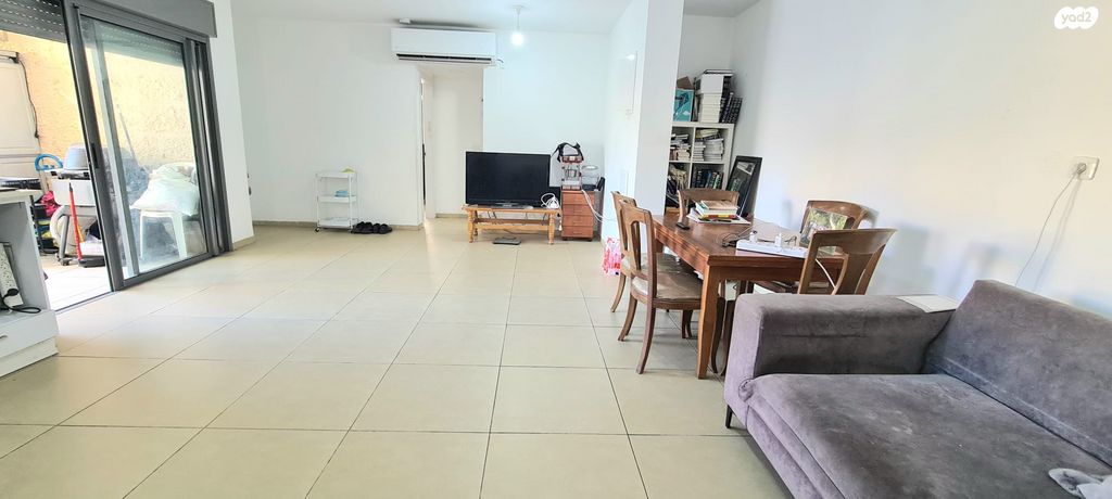 דירה, עפרוני, הציפורים, מודיעין מכבים רעות