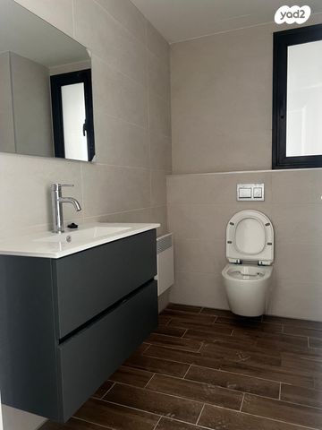 דירה, שחם, המגרסה, מבשרת ציון