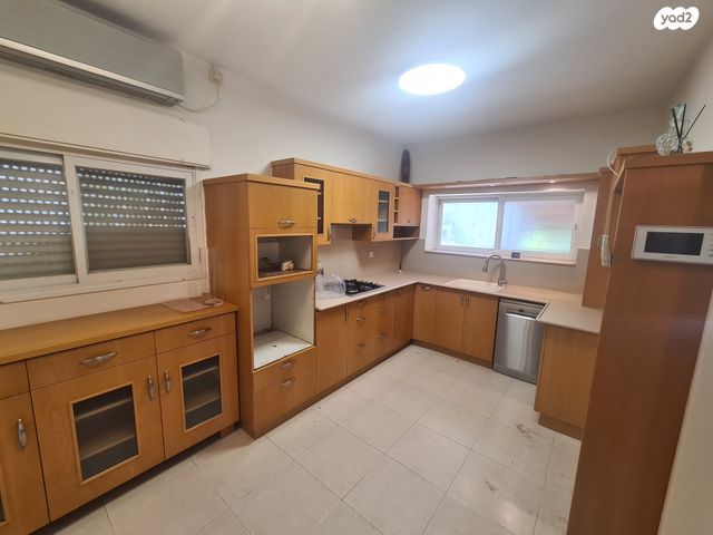 בית פרטי/ קוטג', פרדס חנה כרכור