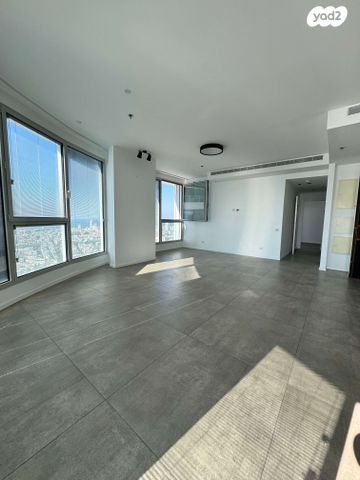 דירה, גרציאני יצחק 4, גני שרונה, קרית הממשלה, תל אביב יפו