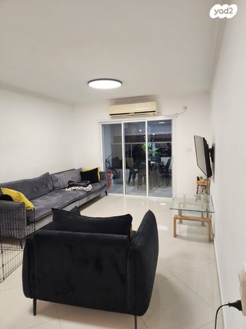 שדרות בן גוריון 8