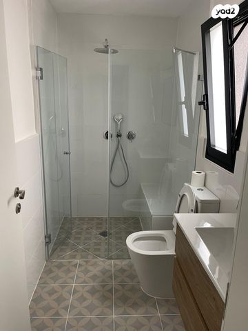 גג/ פנטהאוז, רמת גן