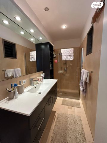 דירה, נתן אקסלרוד, הגוש הגדול, רמת אביב החדשה, נופי ים, תל אביב יפו