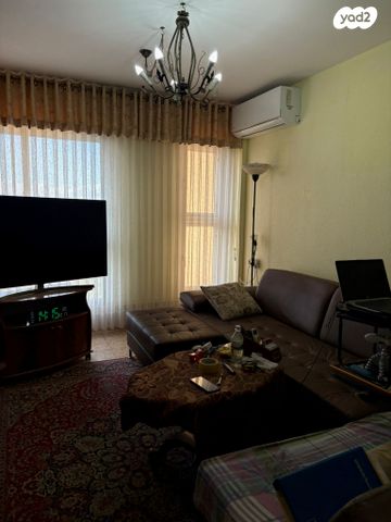 דירה, מצפה, גבעת המורה, עפולה