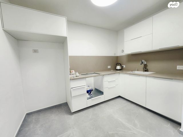 דירה, יגור 12, יד אליהו, תל אביב יפו