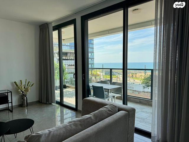 דירה, הירקון, כרם התימנים, תל אביב יפו