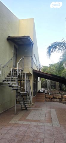 בית פרטי/ קוטג', גבעת אלה